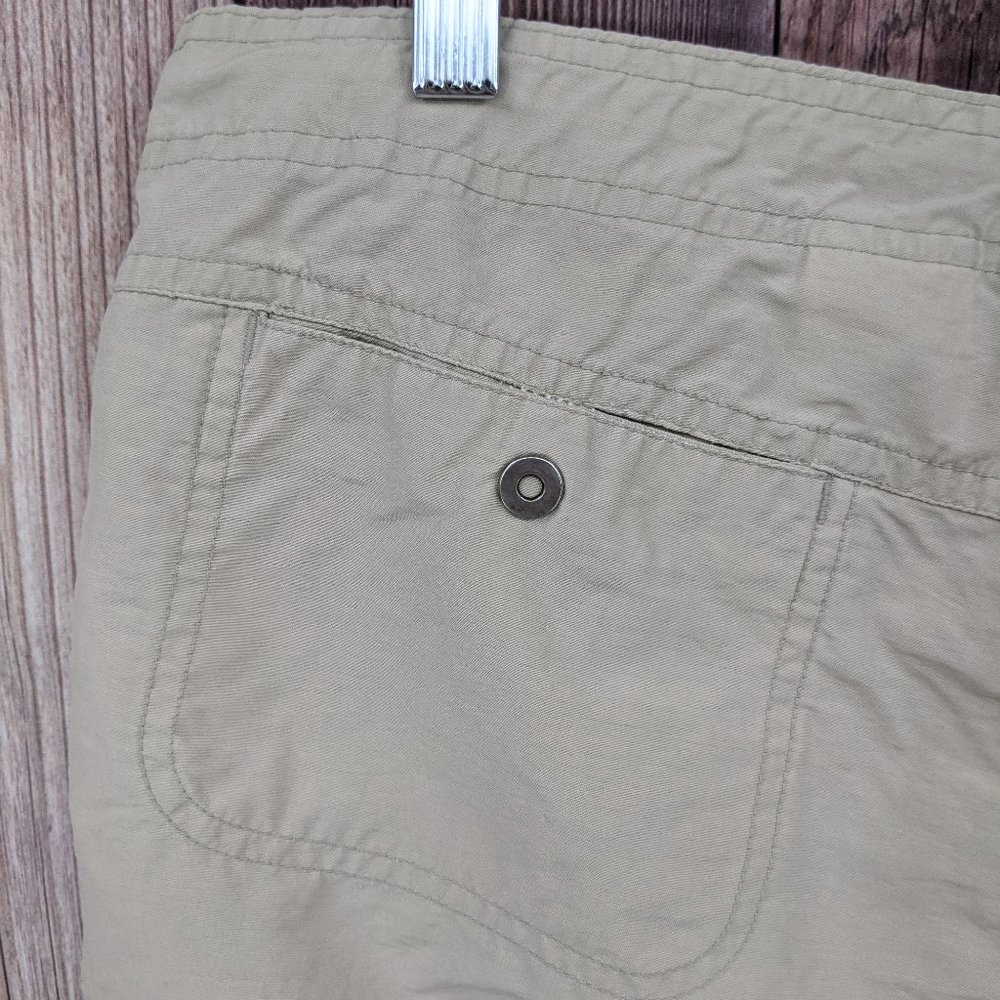 COLUMBIA Lightweight Hiking Capri Pant Tan Sz S - Picture 8 of 9